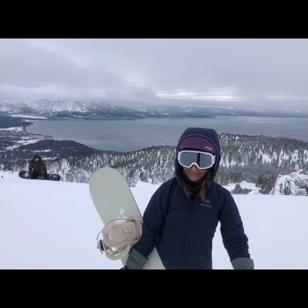 Meet your Posher, Laura